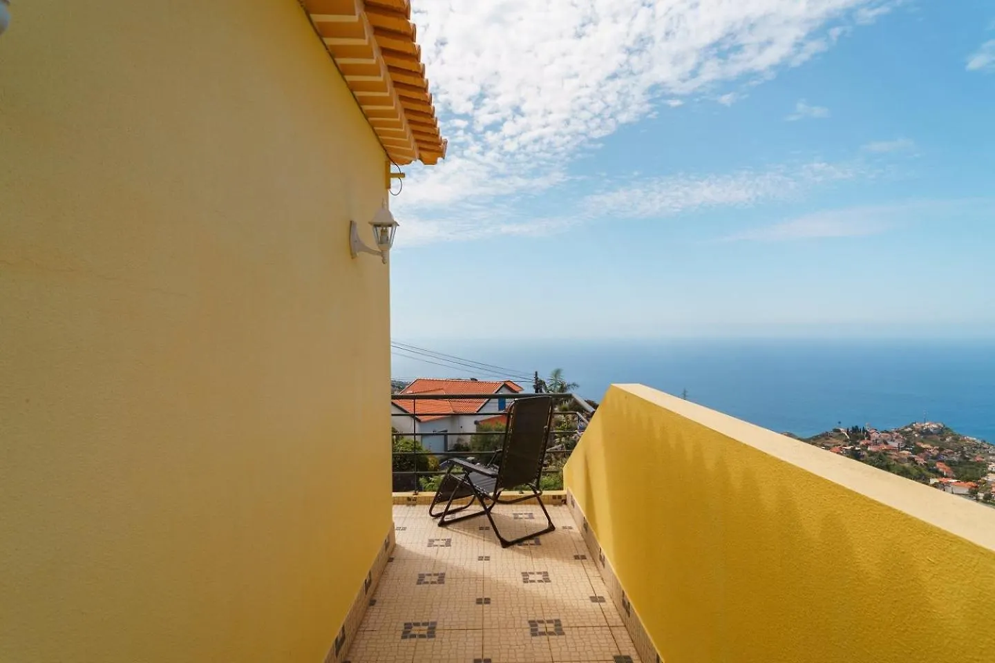 Guestready - Yellow House In The Mountain Ponta do Sol  Pensión Ponta do Sol (Madeira)